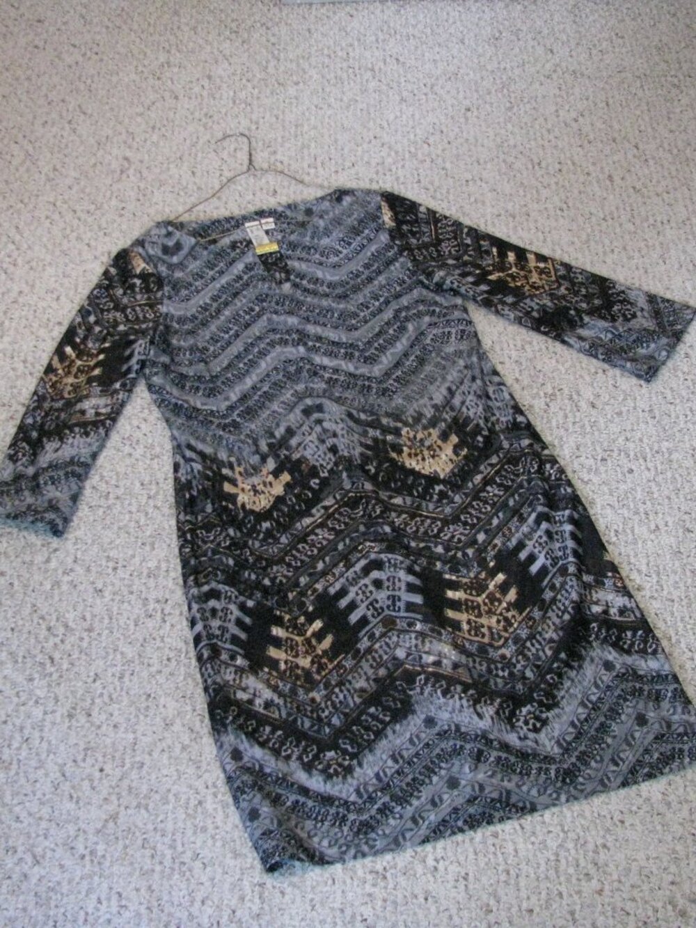 Emma & Michele Knee Length 3/4 Sleeve Grey Patterned Dress